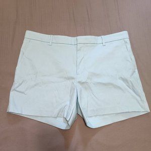 Banana Republic Light Blue Shorts Chino Style Normal Rise Size 14